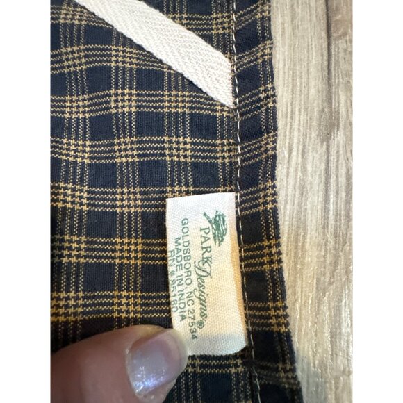 Santa Appliqué Kitchen Towel By Park Designs - 100% Cotton - 27" X 19" - Perfect - Picture 6 of 6